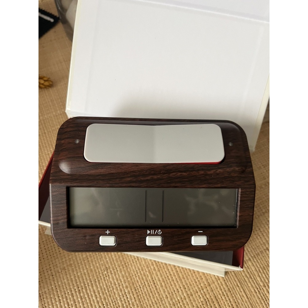 Basic Digital Chess Timer with Bonus And Delay